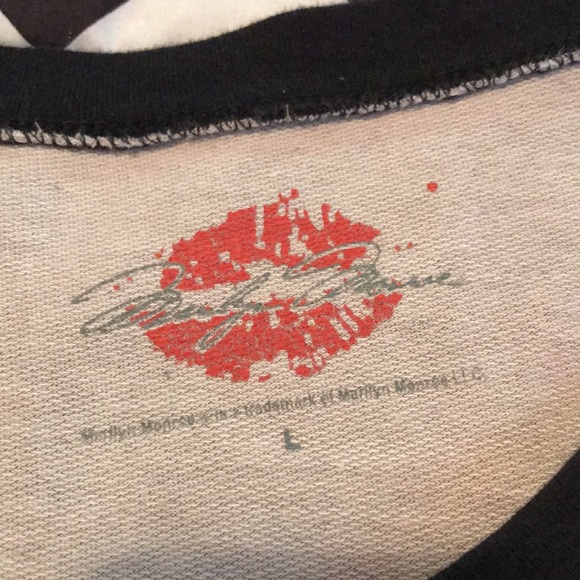 Marilyn Monroe Long Sleeve Shirt Size L - Picture 4 of 5